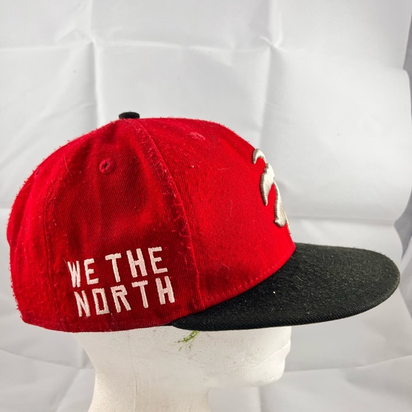 Toronto Raptors SnapBack ball hat - Picture 4 of 5